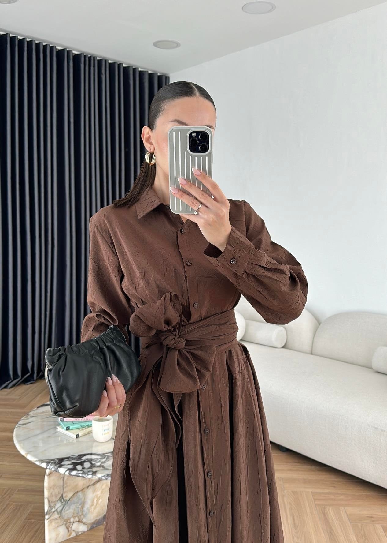 Kraşlı Beli Bağlamalı Elbise KAHVERENGİ