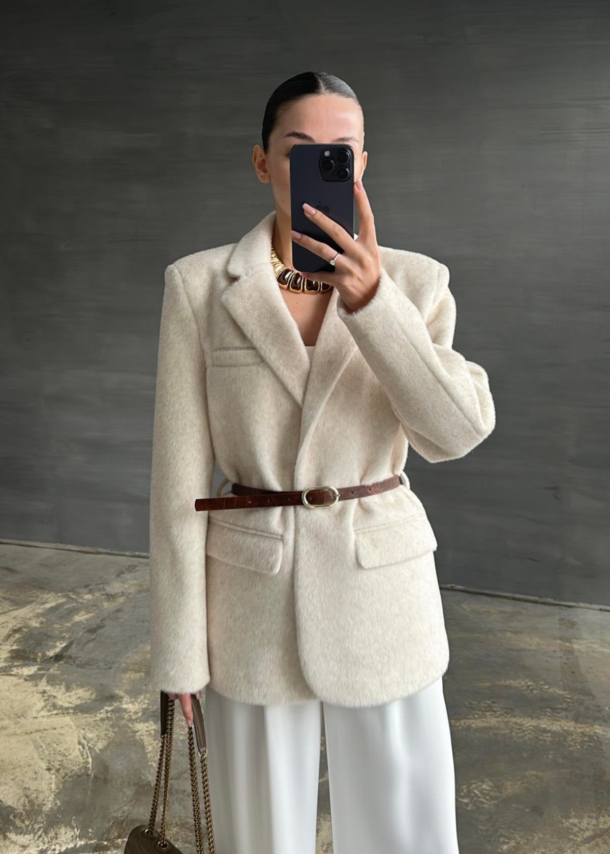 Alpaka Kemerli Ceket EKRU