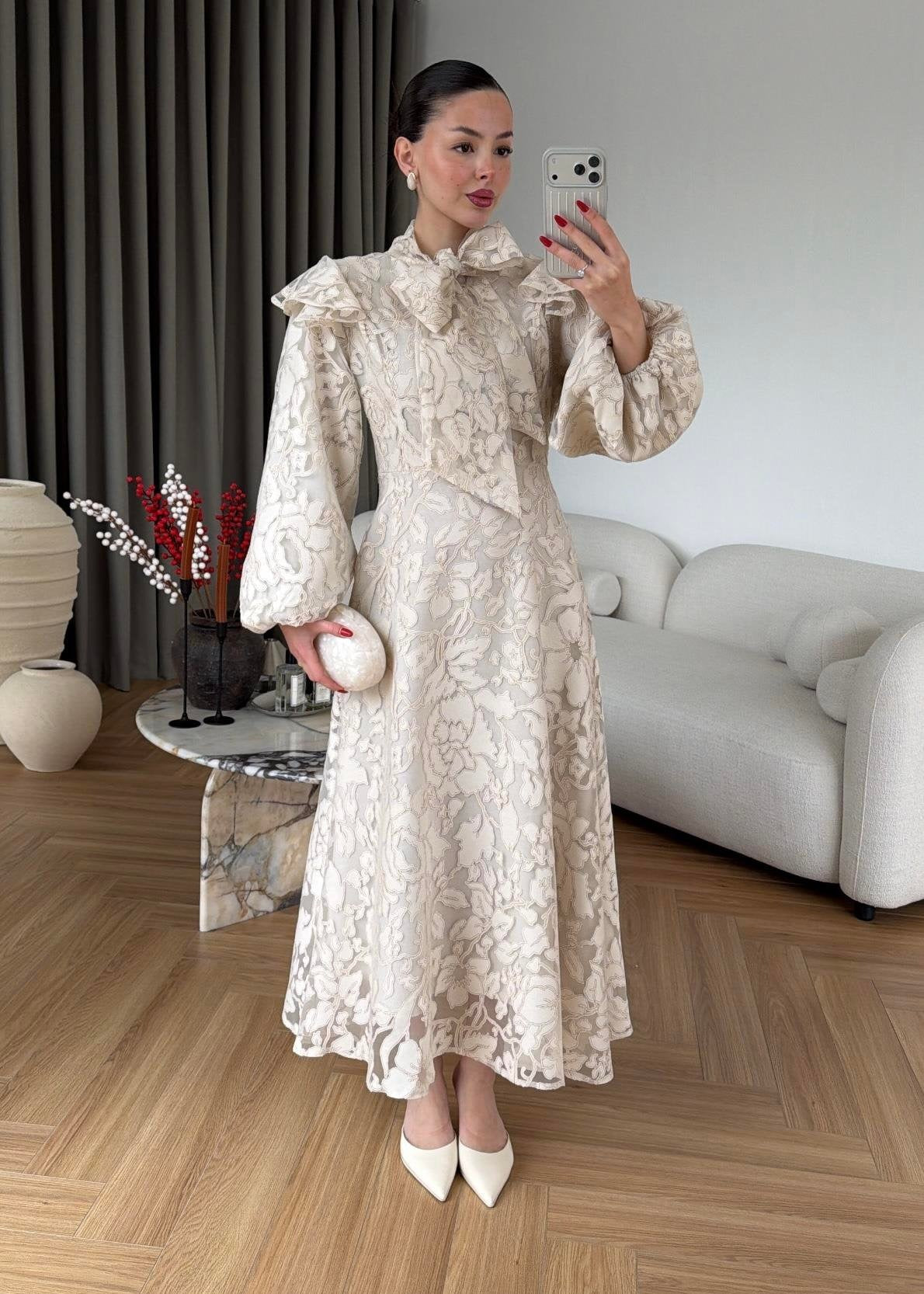 Jakarlı Astarlı Tül Elbise BEJ